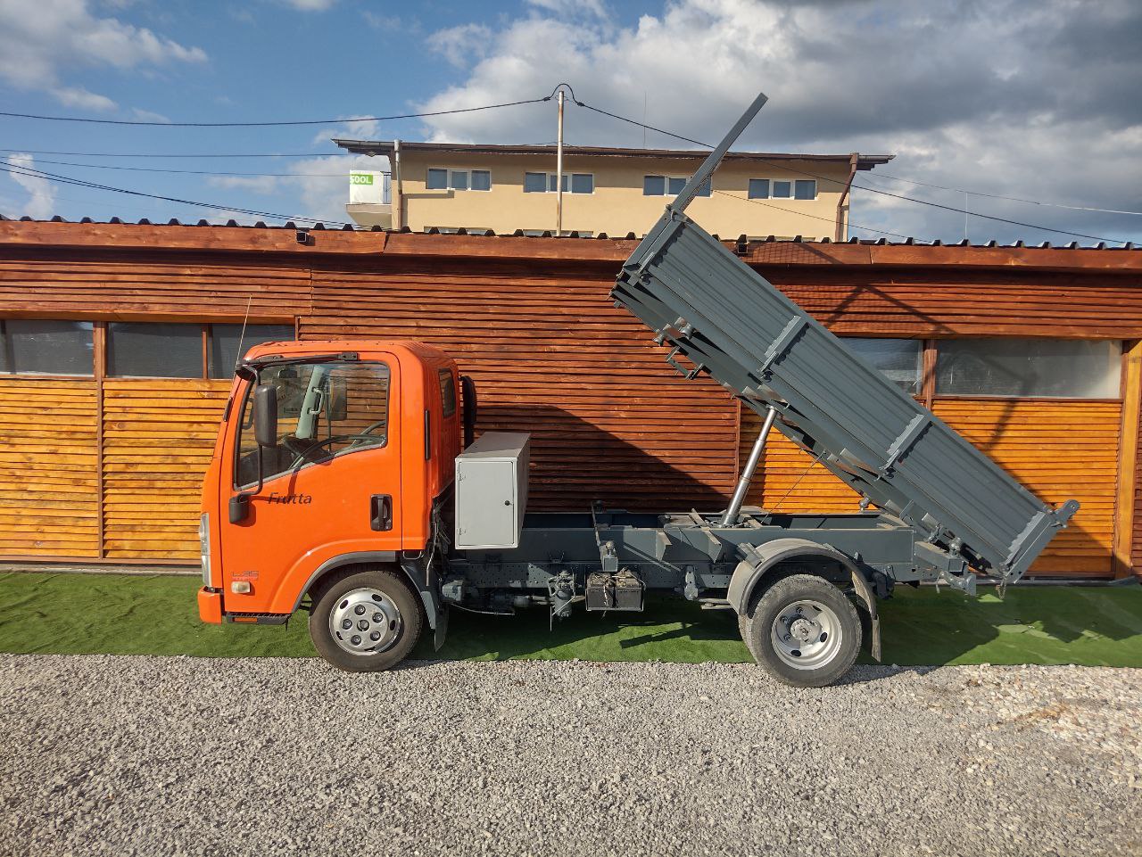 Самосвал